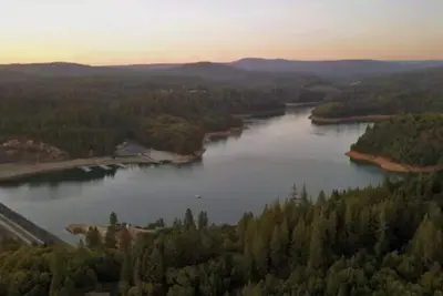Image de Large Comfy Cabin in Colfax, Ca