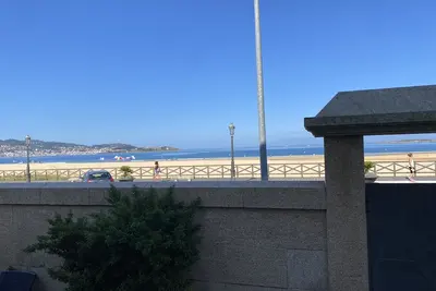 Image de Primera Línea Playa America