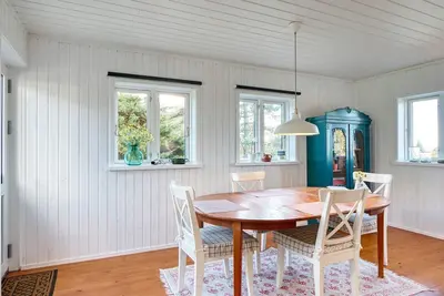 Image de Maison de vacances pour 6 a Skibby-By Traum