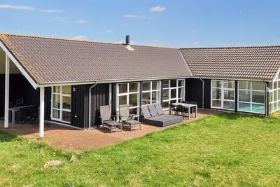 Image de Maison de vacances pour 12 a Pandrup-By Traum