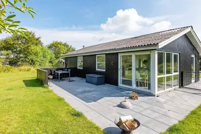 Image de Maison de vacances pour 6 a Hjørring-By Traum