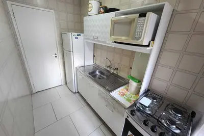 Image de Apartamento de Frente Para o mar Todo Mobiliado Ótima Localização. 1 Quarto