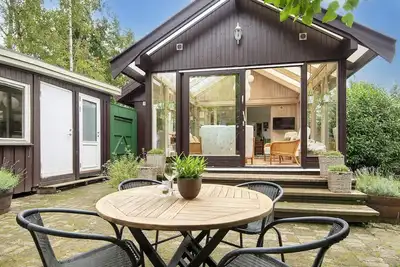 Image de Maison de vacances pour 8 a Børkop-By Traum
