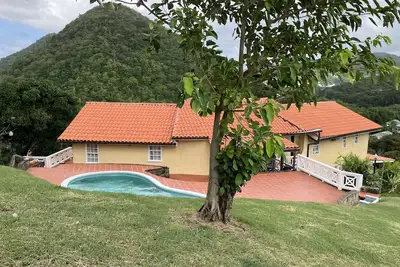 Image de On Peninsula. Sea view, Beach 3 Min drive. Quiet neighborhood. Windjammer 4 m d