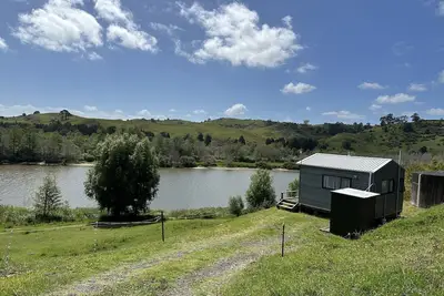 Image de Farm Shack with 5-Star River & Sunset Views