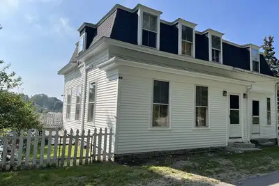 Image de Carver's Pond Retreat