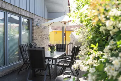 Image de Modernes 4-zimmer-ferienhaus für 6 Personen mit Kamin & Sauna in Pelzerhaken