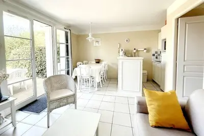 Image de Maison 6 Personnes, Vue Golf, Calme, Acces Piscines Gratuit