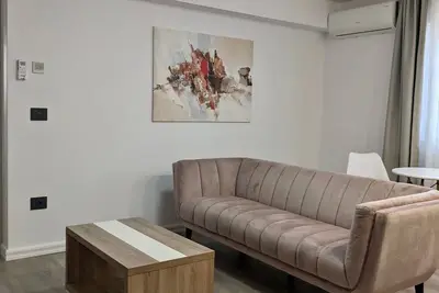 Image de Modern New and Elegant Apartment -Pnm Residence D2