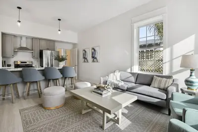 Image de Luxury Bay St Louis Condos | Near Old Town