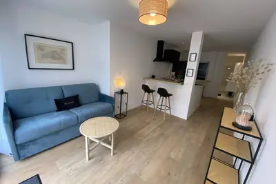 Image de Studio Avec Terrasse de 20m2 à Proximité des Plages