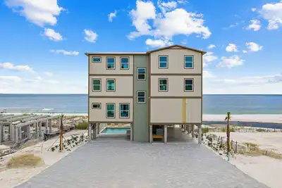 Image de Bird's Nest: Luxury 8 Bedroom New Build- Beachfront, Priv. Pool, Pet Friendly!