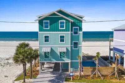 Image de Constellation: Stunning 6 Bedroom New Build- Priv. Pool, Pet Friendly Sleeps 24!