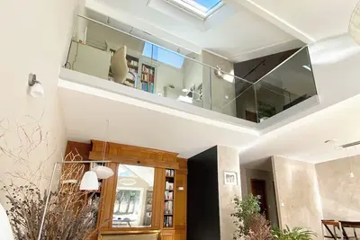 Image de Modern house à 15 minutes away from Paris
