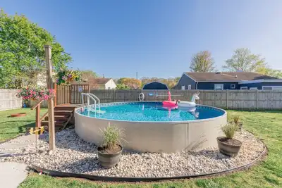 Image de Pet-Friendly Bay Escape w/ Pool