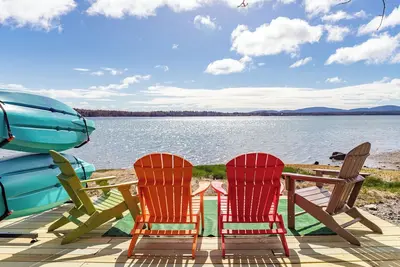 Image de Charming Acadia beachfront cottage, close to Acadia National Park & Bar Harbor.