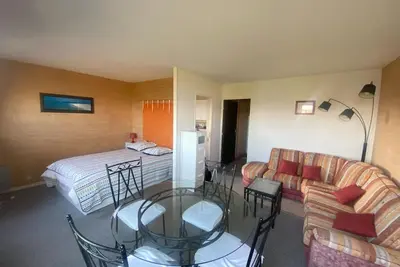 Image de Cocon d'amour douillet de 34 m² face à la mer