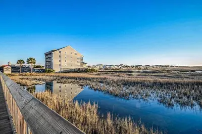 Image de Condo w/ Breathtaking Murrells View - Cozy 2br -Pool & Relaxing Amenities in Mur