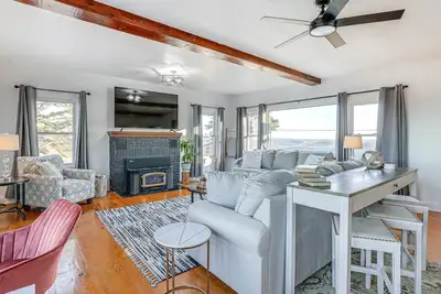 Image de Eureka Springs Home Rental w/ Panoramic Views!