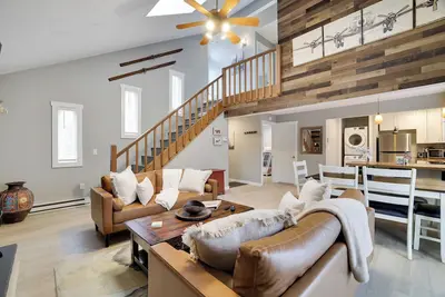 Image de Cabin in the heart of Poconos! A Pocono Bliss! Close to Kalahari and Camelback