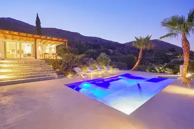 Www. Baglioridisicilia. Com - February\/March - Discover Our Villas With Pool