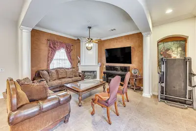 Upscale Triplex w/ Pool Access in Riverside!
