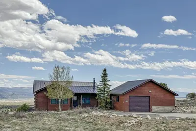 Image de Overlook Cabin with Enchanting Views