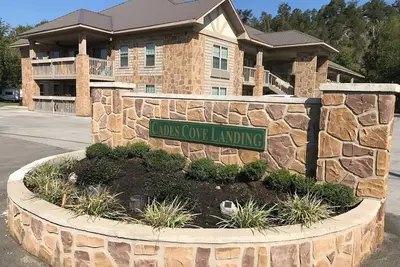 Image de Riverside Condo on Peaceful Side of the Smokies
