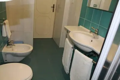 Image de 1 Bedroom Apartment in Red Place