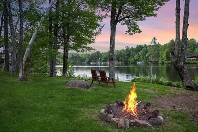 Image de Lakefront Cabin\/ 314' Shoreline