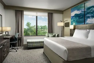 Image de Deluxe King Suite at Buena Vista Near SeaWorld! Onsite Pool, Breakfast, Shuttle!