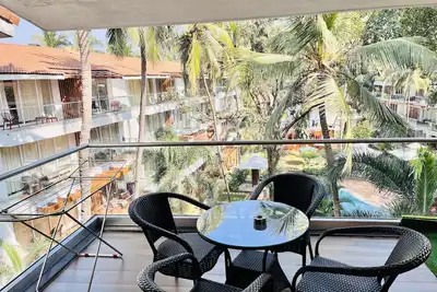 Image de The Eternal Wave - Sunrise View Condo