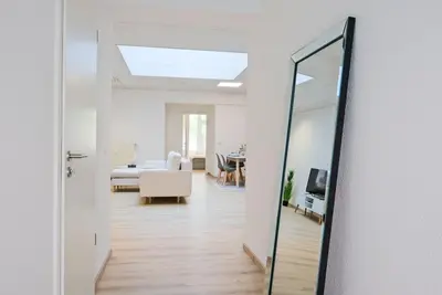 Image de Klassen Apartments! Erleben Sie Aulendorf in Dieser Modernen Unterkunft!