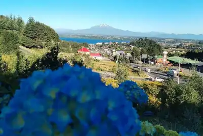 Image de Casa con Vista Panorámica al Lago y Volcán