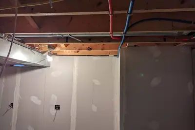 Image de WestHill/Highland Square Retreat 0. 5 miles to Towpath Trail & Northside District