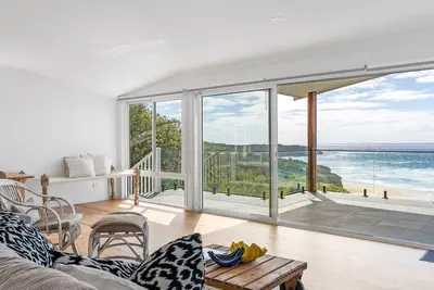 Image de Ocean Overlook - Rennies Beach holiday haven
