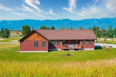 Image de Stylish Mtn Home, Fireplace, Views!