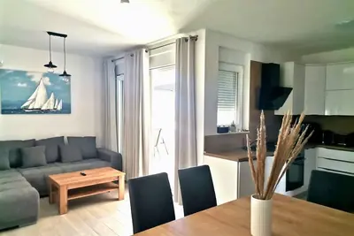 Image de Appartement de vacances pour 4 personnes env. 70 qmà Privlaka, Dalmatie (Nord de la Dalmatie)