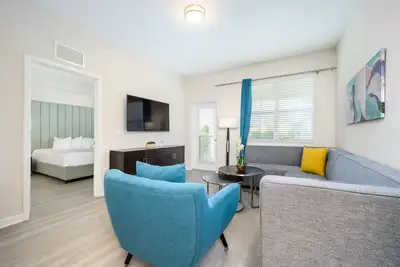 Image de Brand New Modern Vista Cay Reserve Condo - 5008