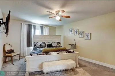Image de Unique, Stylish, and Comfy, and Peaceful place to stay.