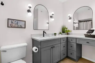 Image de Discounted Gorgeous Nrg 2 Br Condo King Bed