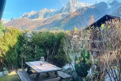 Image de Cosy Petite Chalet T3, Jardin, Terrasse, Parking.