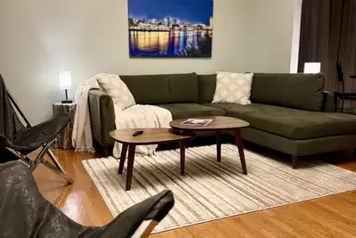 Image de Midtown Retreat: Steps from Ice Blocks Shops