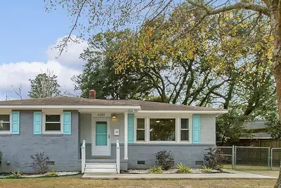 Image de Going Coastal: Park Circle, walk to restaurants/parks, minutes to downtown