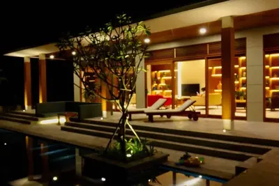 Image de Large 4-bedroom villa with private pool, located near the golf course in Da Nang