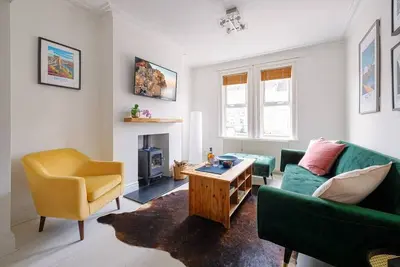Image de Welcoming Bath City 3 Bed House with Free
