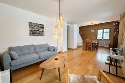 Image de Appartement calme près du lac avec jardin, balcon, parking et wifi