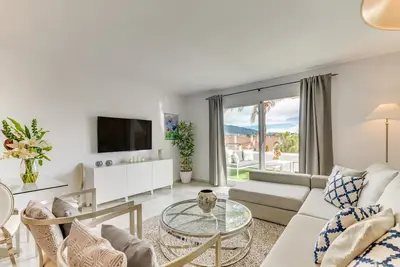Image de Bel appartement 3 chambres avec terrasse Ă Nueva AndalucĂa, Marbella