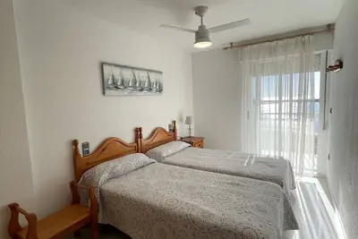 Image de Appartement en front de mer à Peñíscola avec piscine et parking, jusqu'à 6 personnes