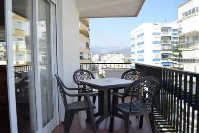 Image de Appartement avec 2 chambres, piscine et terrasse, à 1 min de la plage - Vélez-Málaga